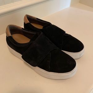 Black suede Dr Scholl’s sneakers